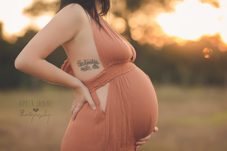 maternity photographer bryan texas