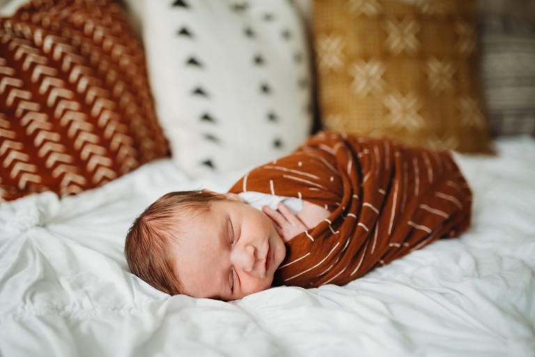 newborn photographer in college station texas